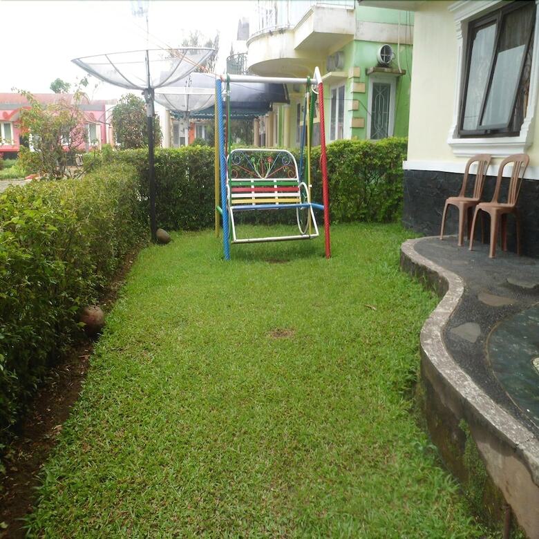 Villa Kota Bunga Protea