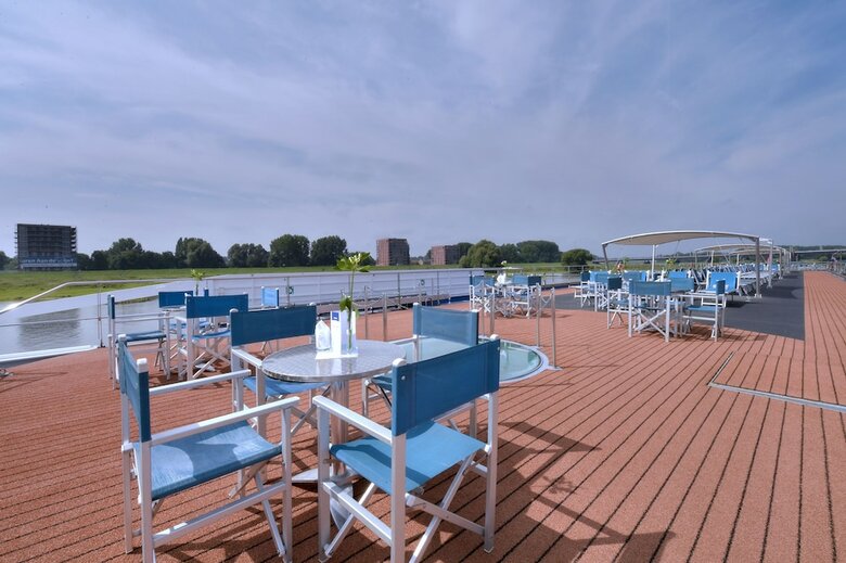 Hotelships Holland - Hs Leonora - Messe