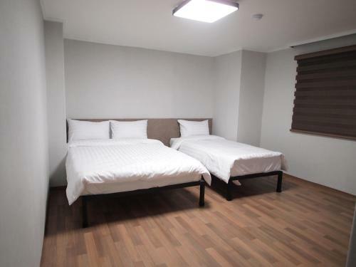 Hotel Hostel Gaon Sinchon