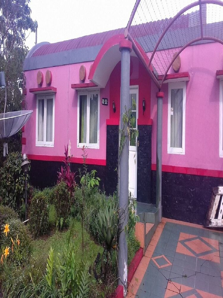 Villa Kota Bunga Widuri