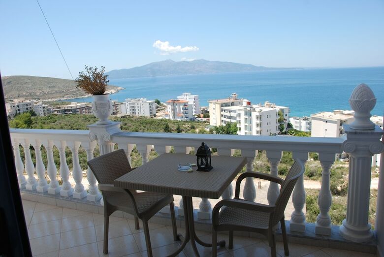 Hotel Keos
