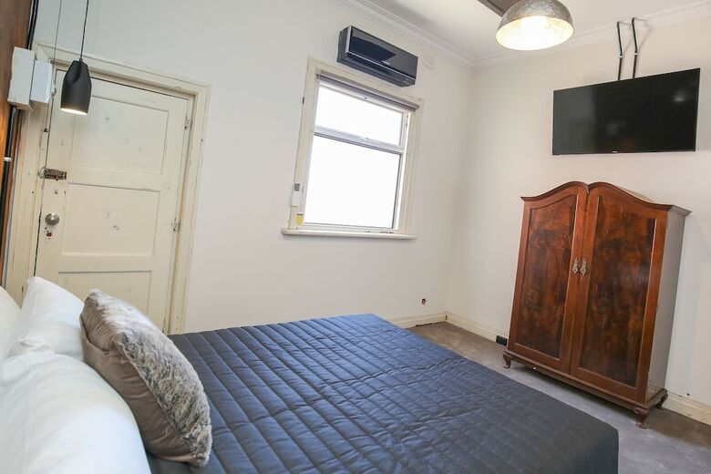 Indulge Apartments -the Urban Collection