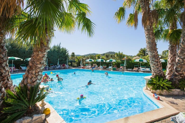 Villaggio Club Degli Ulivi
