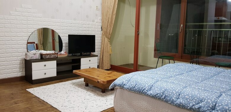 Hostal Jun House - Hostel