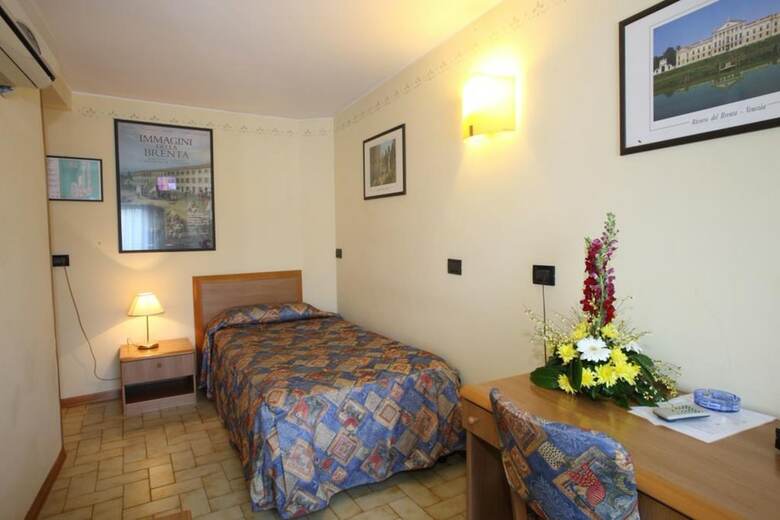 Hotel Alla Campana