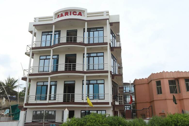 Hotel Larica Holiday Inn Puri
