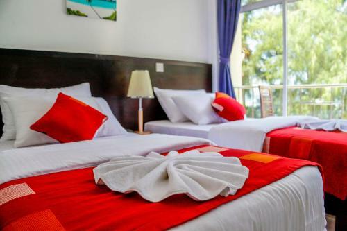 Hotel Sunny Suites Inn