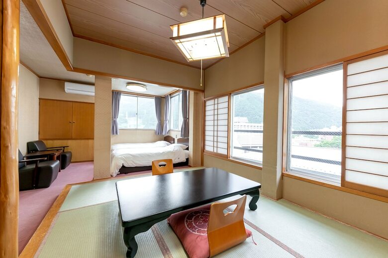 Itoen Hotel New Sakura