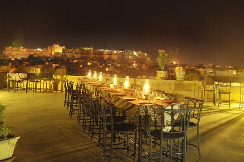 Hotel Lal Garh Fort And Palace