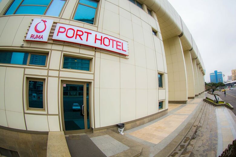 Ruma Port Hotel