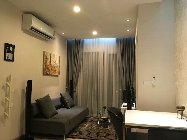 Apartamentos Lolita Nimman Home