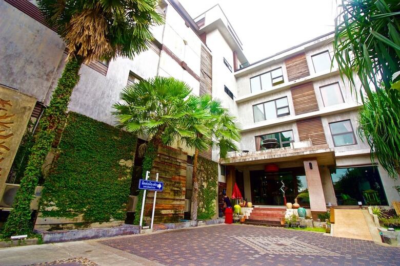 Hotel Eurna Resort