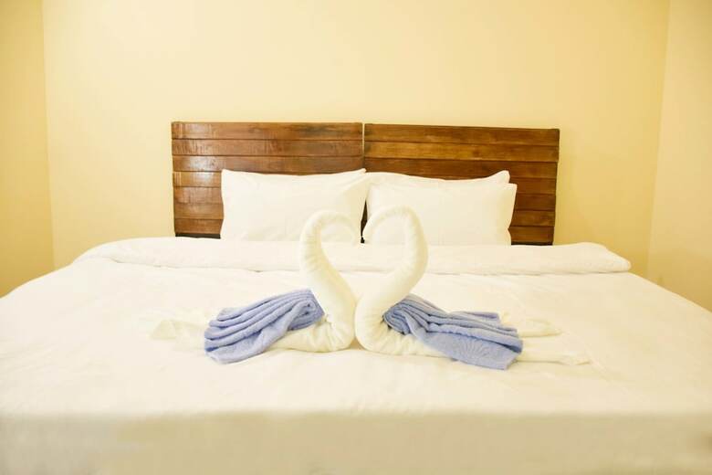 Hostal Art Hotel Sanamchai