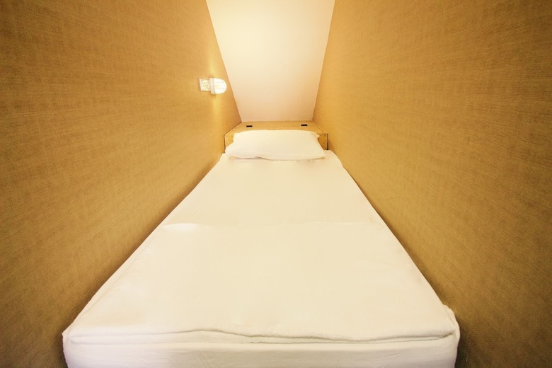 Hostal Art Hotel Sanamchai