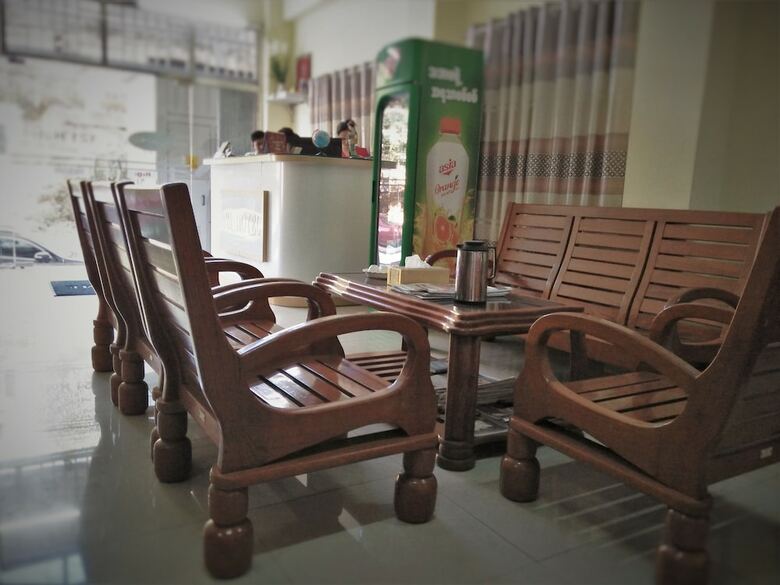 121 Hotel Yangon