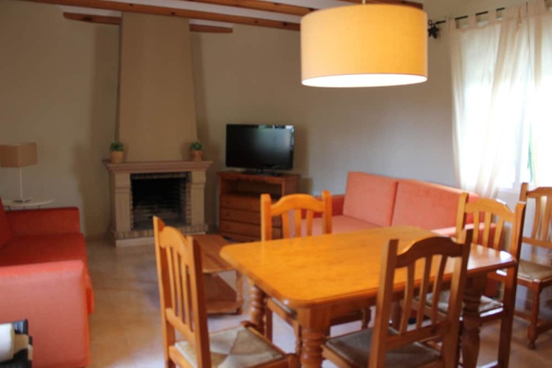039 Villa Olivar