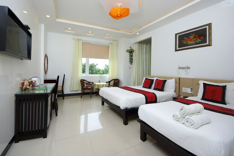Hotel Flame Flowers Homestay