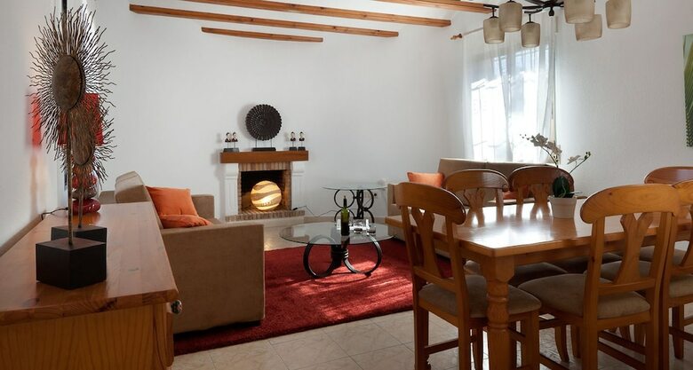 038 Villa Magrana