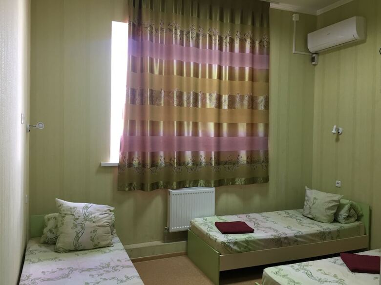 Hostal Karavella