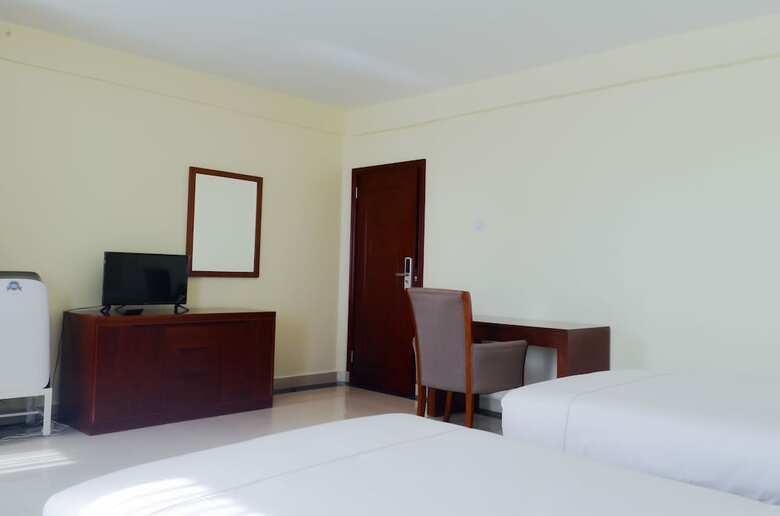 Igar Plaza Hotel