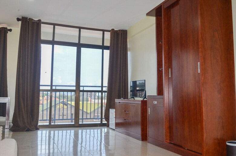 Igar Plaza Hotel