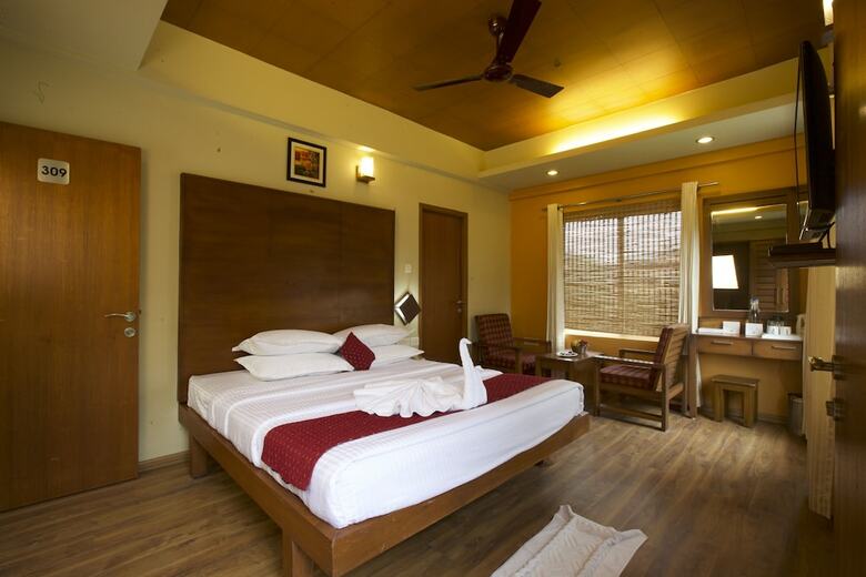 Hotel Grand Plaza Munnar