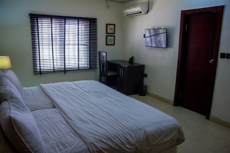 Hotel Chelsea Suites Annex