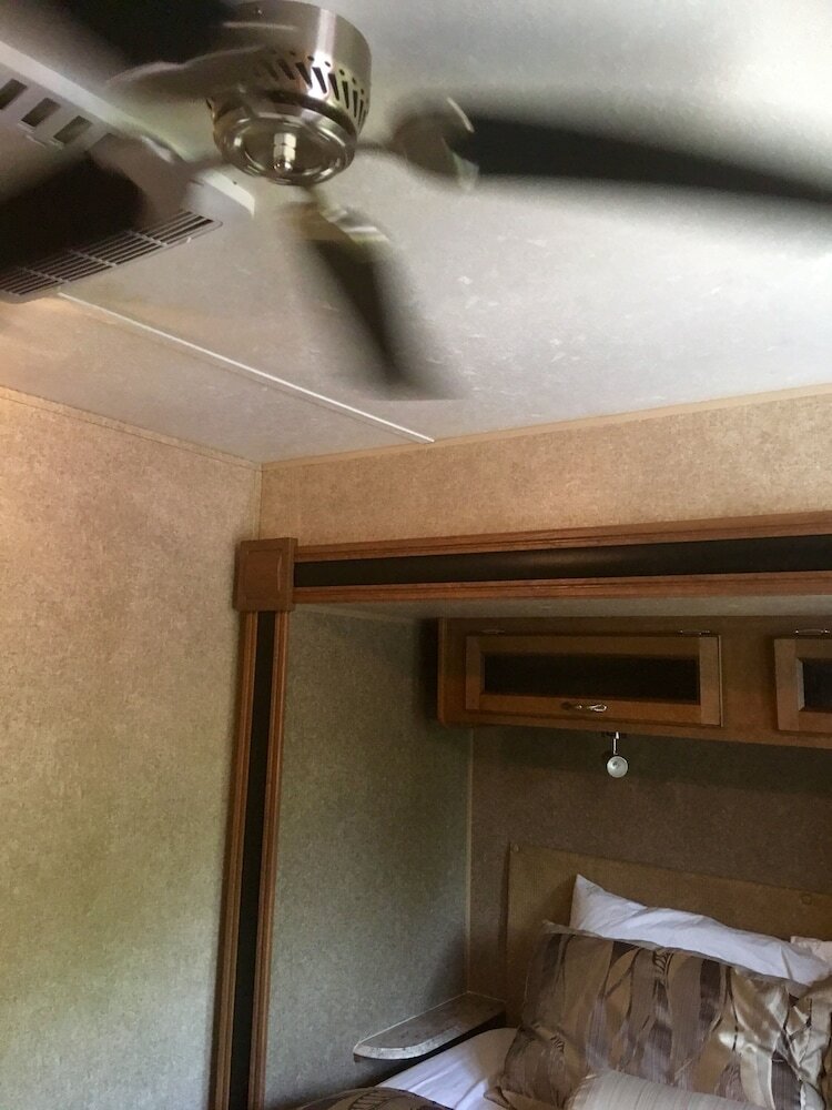 Enduro Rv Citrus Valley Resort