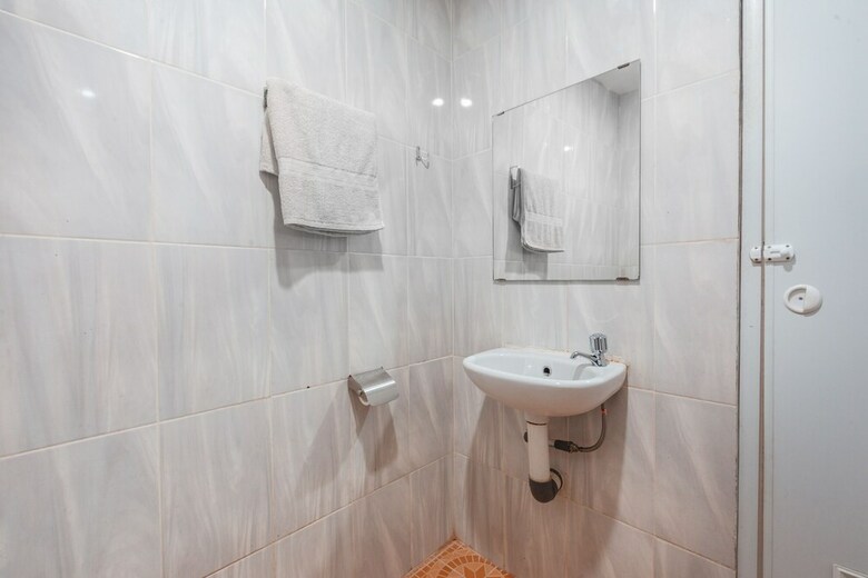 Oyo 1737 Hotel Celvasha