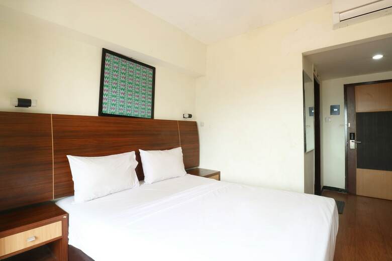 D'boegis Hotel