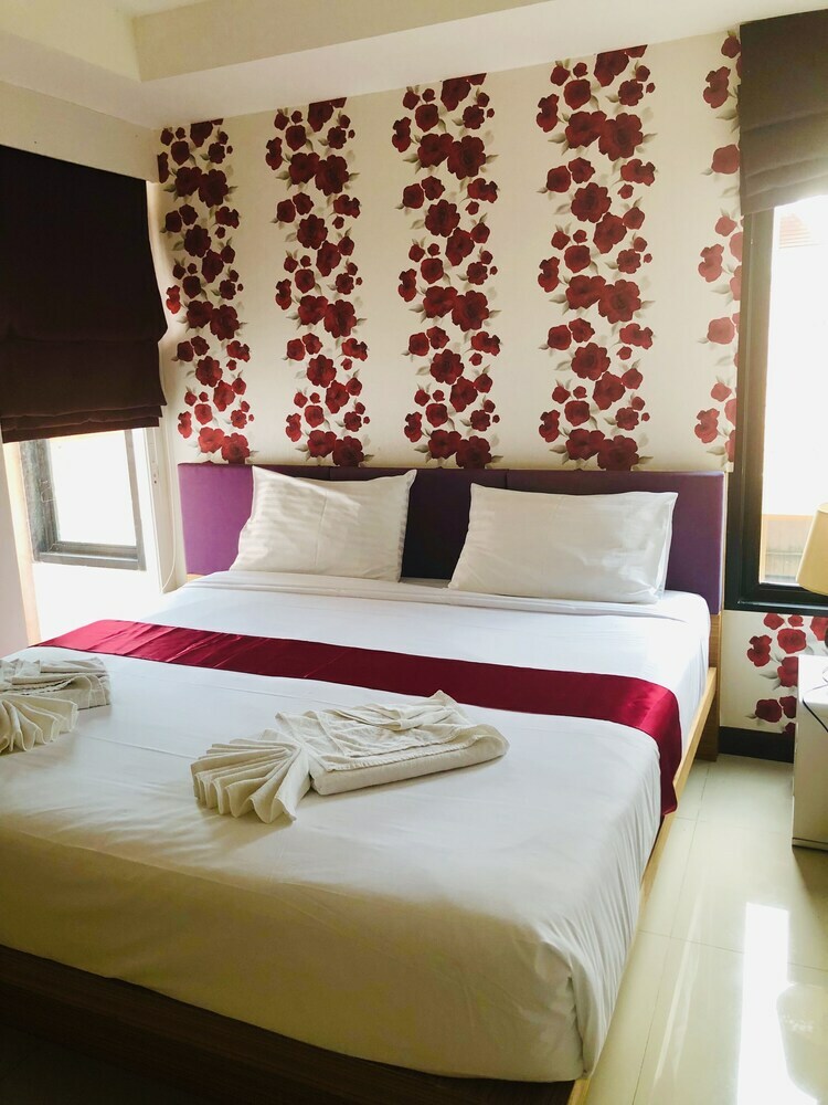 Hotel Kata Love