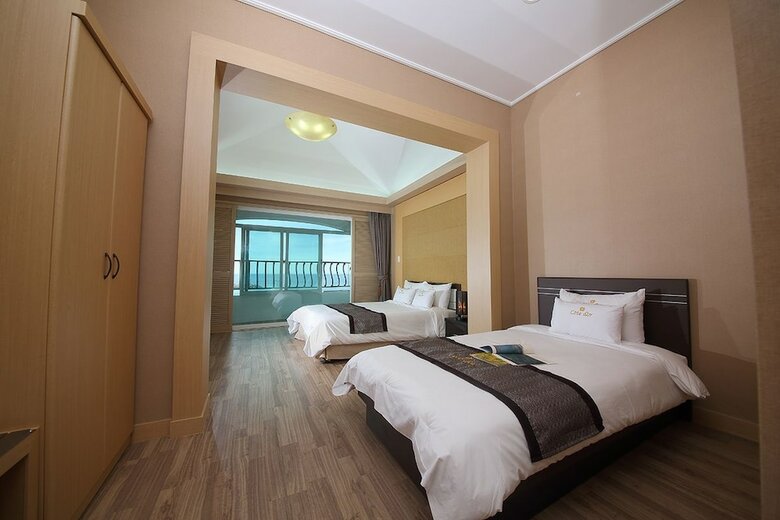 Cote Dor Hotel