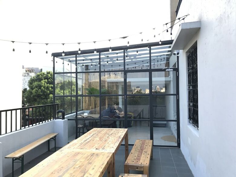 Hostal Caoji Book Inn Hostel