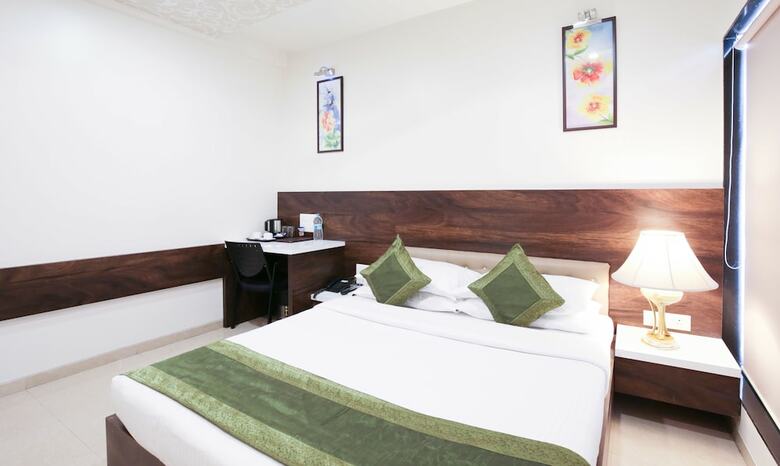Hotel Treebo Trend Sunland Baramati