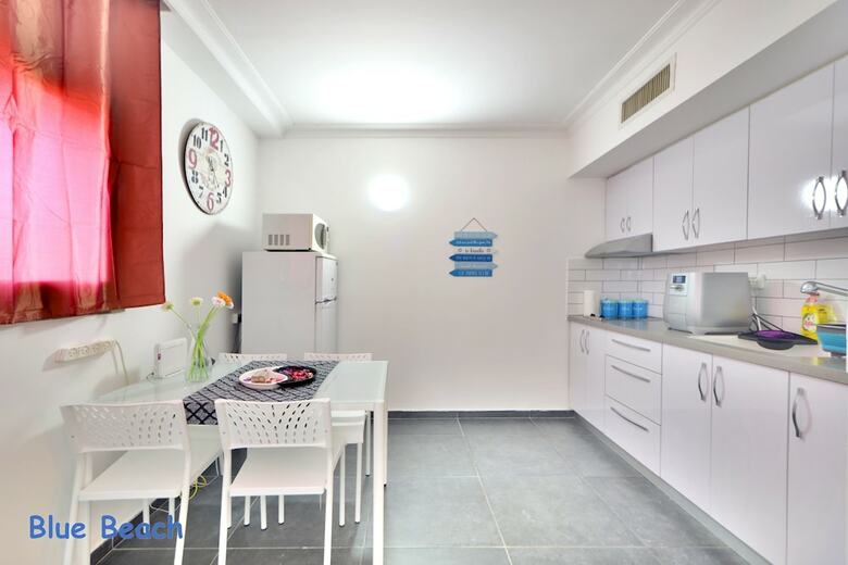 Blue Beach Apartment