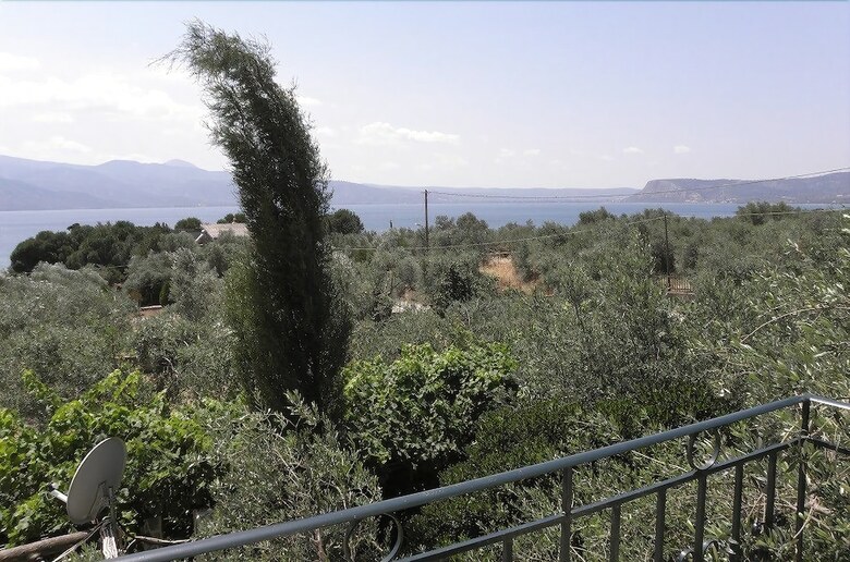 Hotel Ampoulos Rooms & Apartments