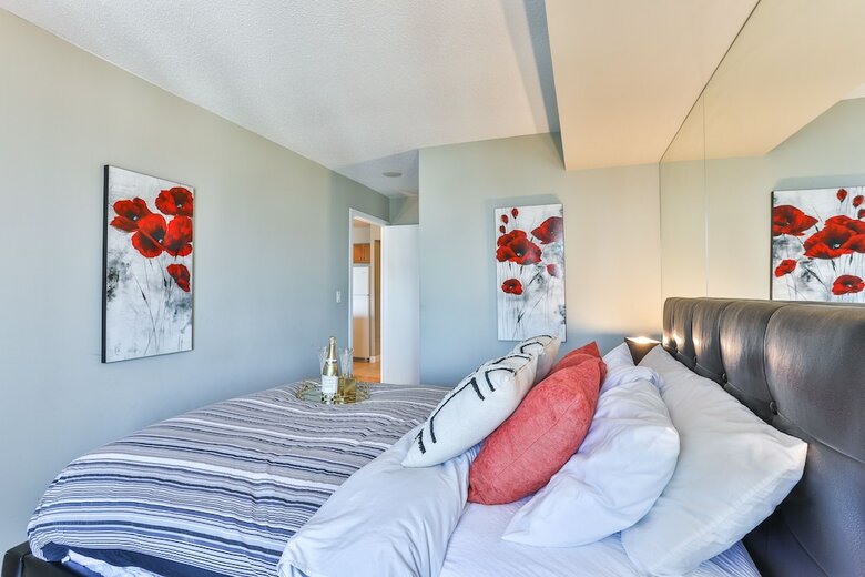 Executive High Rise Suite