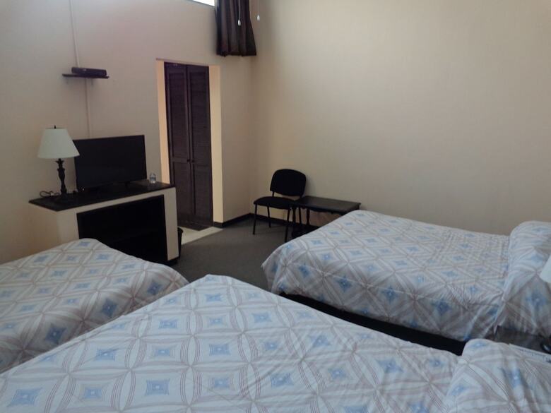 Hotel Bugambilias