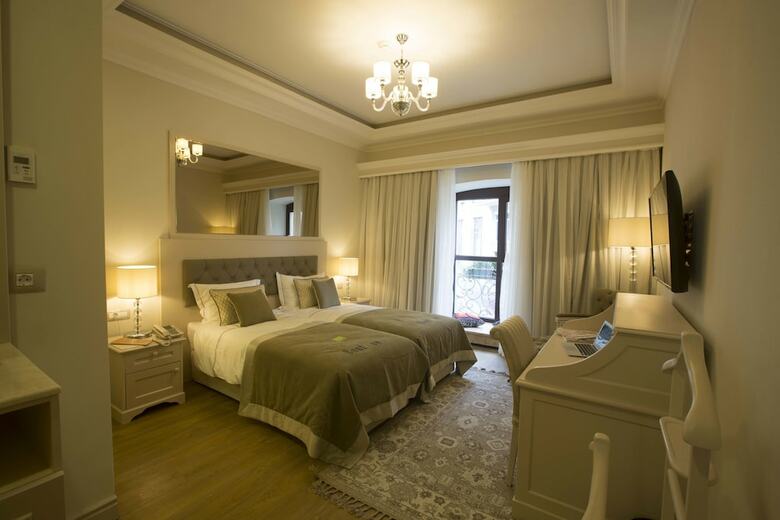 Boutique 19 Hotel