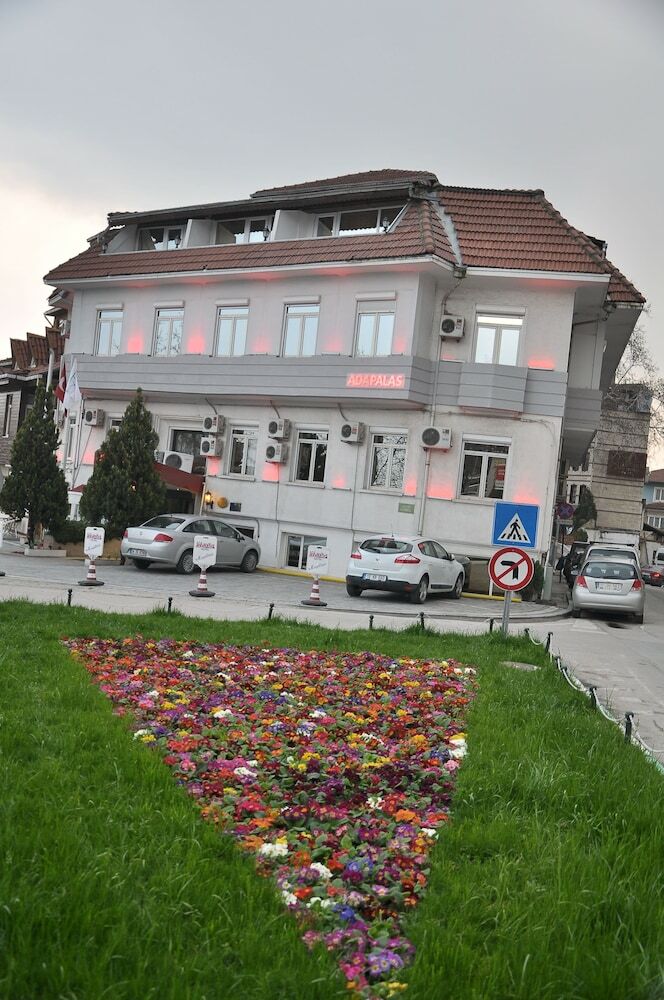 Bed & Breakfast Adapalas Hotel