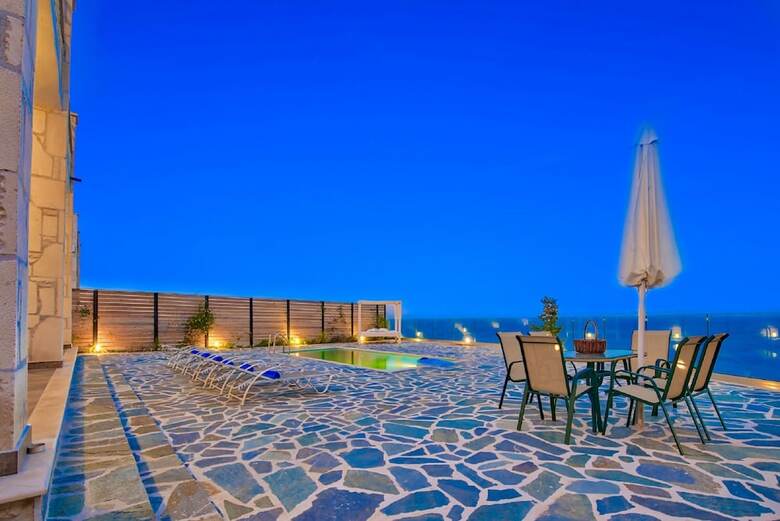 Deluxe II Villa By Leaderstay