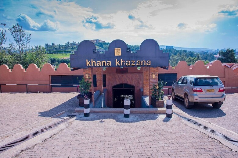 Khana Kazana Boutique Hotel