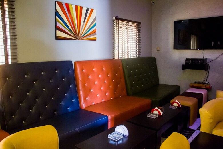 The Home Hotel Restaurant & Bar