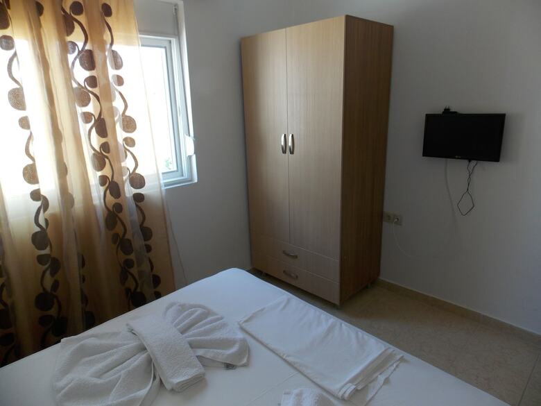 Hotel Eleana