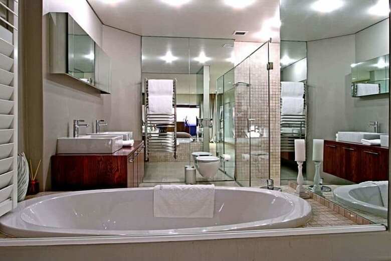 Rhapsody - Two Bedroom Apartment, Sleeps 4