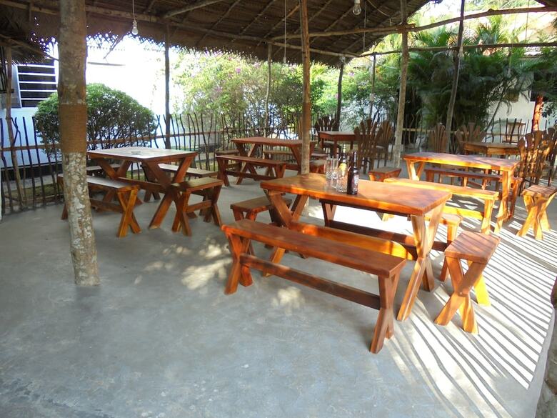 Hotel Relax Mirissa