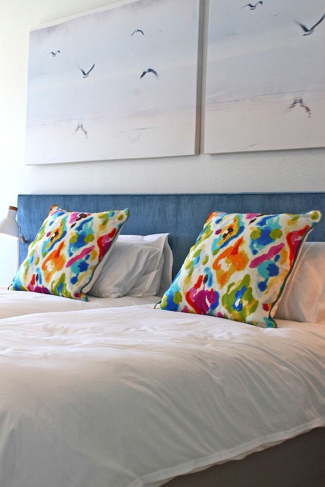 Dunmore Blue - Two Bedroom Apartment, Sleeps 4