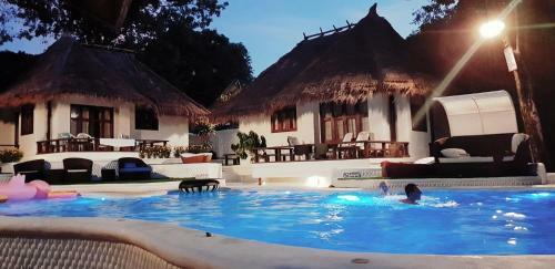 Hotel Clear View Resort