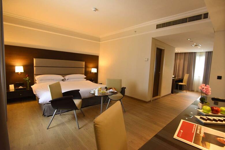 Hotel Ramada By Wyndham Downtown Beirut