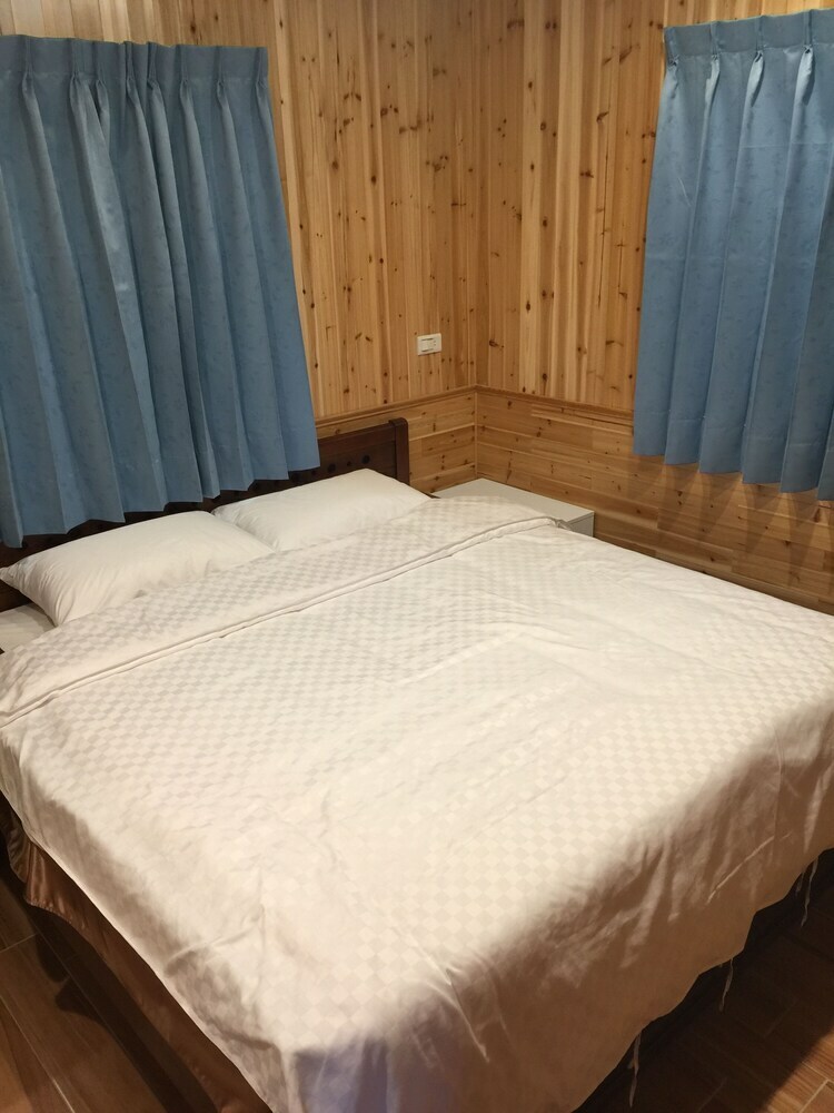 Shan Ming Show B&B